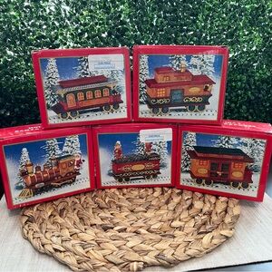 Holiday Santa Express Train Set 5 of 5 | World Bazaars Inc 1995 In Original Box